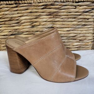 GIBSON LATIMER Sandals Womens 8.5 Mules Heels Shoes Tan Goat Leather Slip On